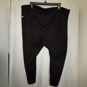 G420. Fabletics High Rise Powerhold Leggings in Black - Size 2X